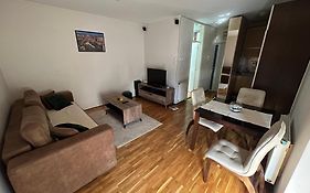 Sad Apartman